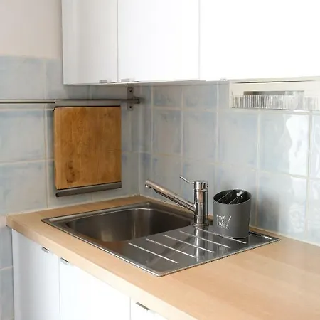6 Personnes Vue 30 M De La Apartment Hyeres